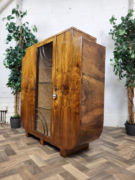 Stunning Vintage 30's Art Deco Walnut & Glass Cocktail Cabinet Drinks Bar Retro