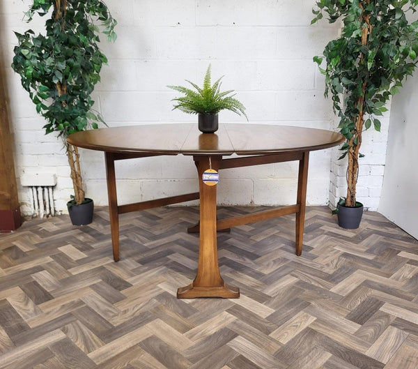 Vintage Ercol Dropleaf Gateleg Oval Dining Table Model 610 Dark Stain Elm
