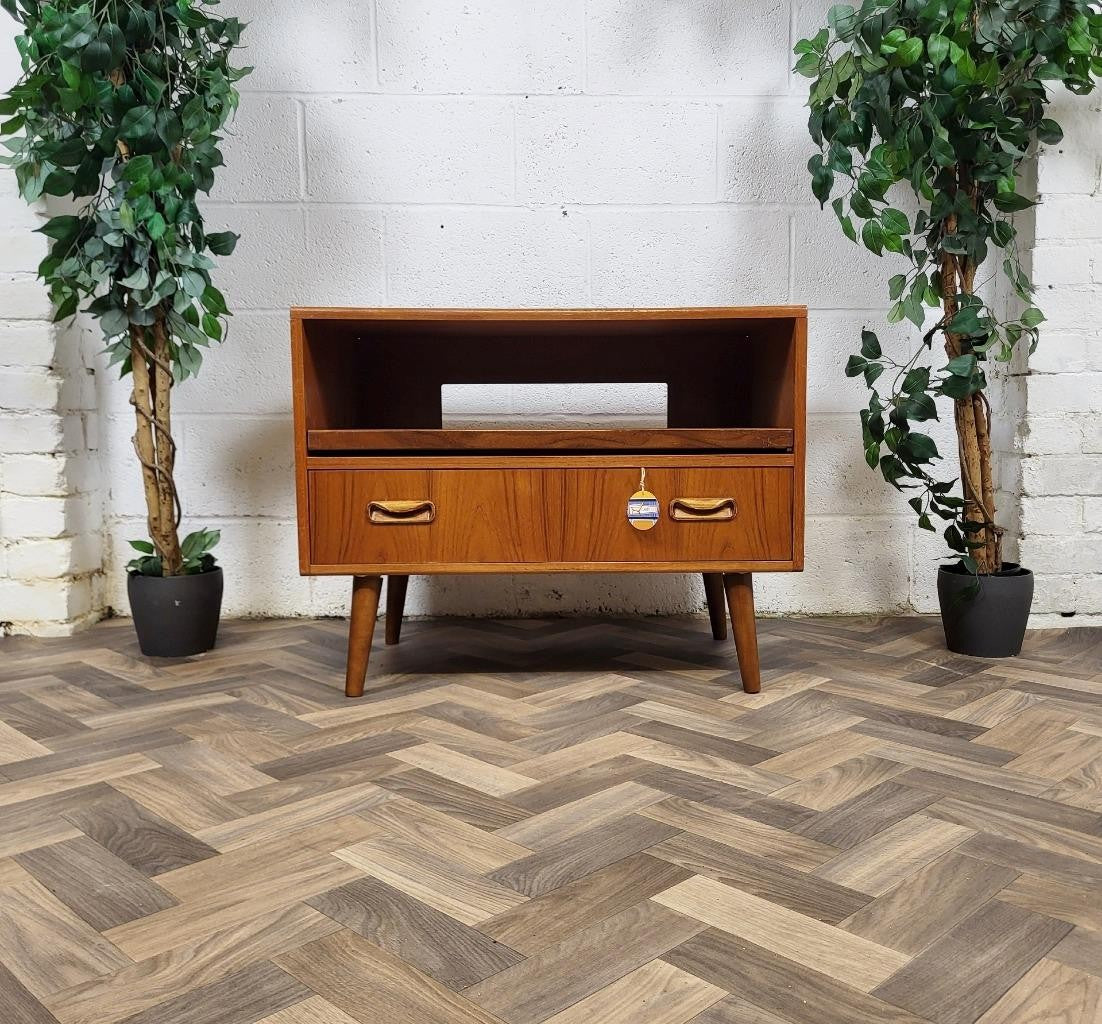 Vintage G Plan Fresco Teak TV Media Stand Mid-Century Retro