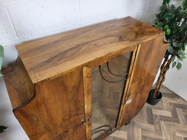 Stunning Vintage 30's Art Deco Walnut & Glass Cocktail Cabinet Drinks Bar Retro