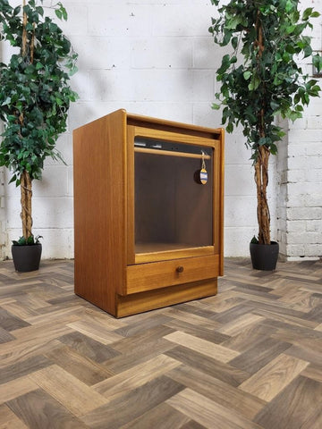 Vintage Parker Knoll Nathan Teak & Glass HiFi Stand Media Cabinet Mid-Century