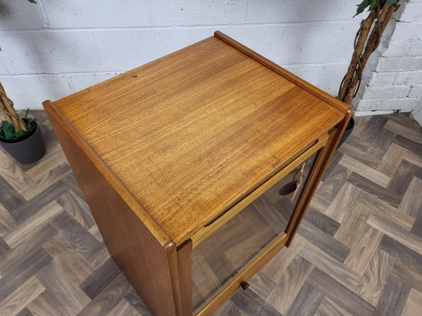 Vintage Parker Knoll Nathan Teak & Glass HiFi Stand Media Cabinet Mid-Century