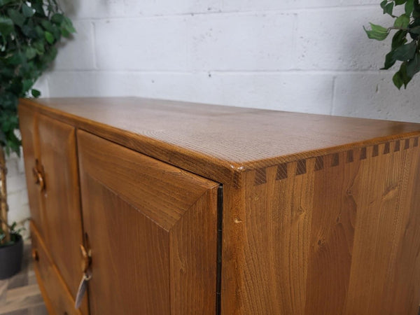 Vintage Mid-Century Ercol Windsor Sideboard Model 467 Blonde Elm 1960's