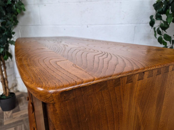 Vintage Mid-Century Ercol Windsor Sideboard Model 467 Blonde Elm 1960's