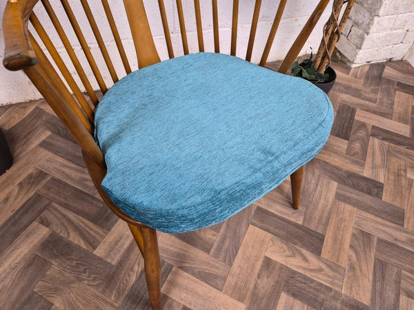 Vintage Ercol Chairmakers Arm Chair Model 472 Golden Dawn Mid-Century Retro