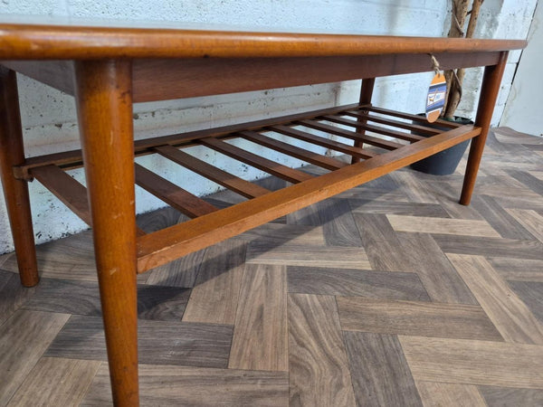 Vintage Mid-Century Teak/Oak Coffee Table Scandi Retro MCM