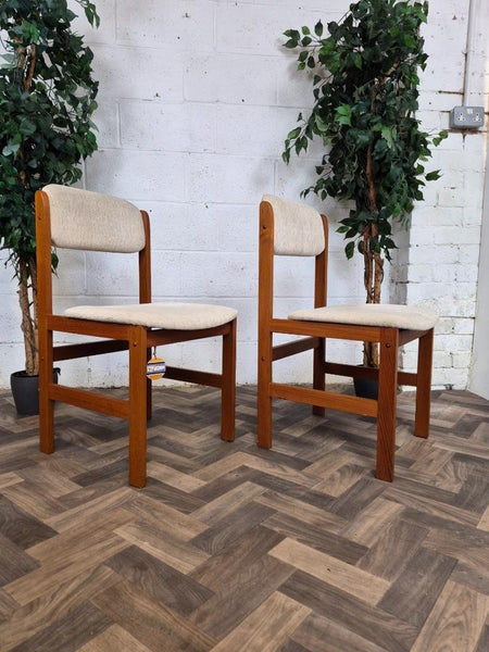 Pair Of Vintage Mid-Century Danish Teak Dining Chairs Benny Linden Design