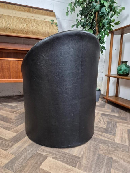 Vintage Mid-Century Evans GoGo Black Vinyl Tub Chair By Roger Bennett