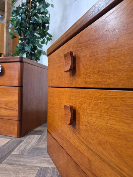 Pair Of Vintage Mid-Century Stag Cantata Teak 2 Drawer Bedside Chests Retro MCM