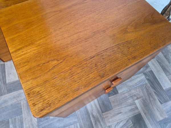 Pair Of Vintage Mid-Century Stag Cantata Teak 2 Drawer Bedside Chests Retro MCM