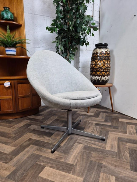 Vintage Mid-Century Chrome & Grey Tub Mini Egg Swivel Chair Retro Scandi MCM