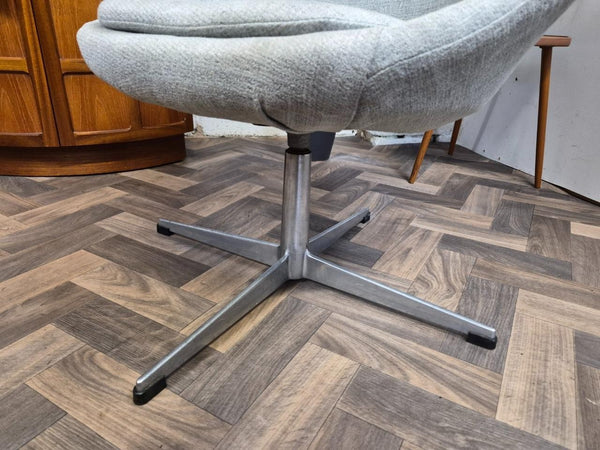 Vintage Mid-Century Chrome & Grey Tub Mini Egg Swivel Chair Retro Scandi MCM