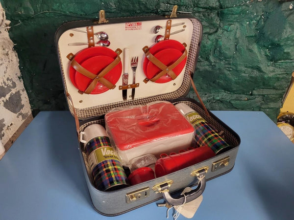 Unused! Vintage Mid-Century Optima Picnic Set In Case Retro Caravan Camper 60's