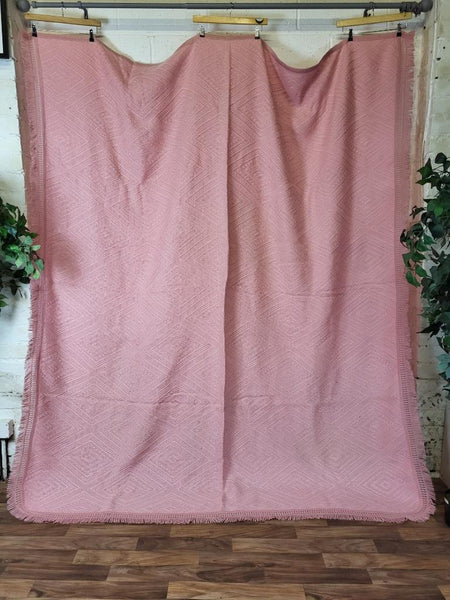Vintage 70's Pink Woven Acrylic Knit Double Bedspread Retro