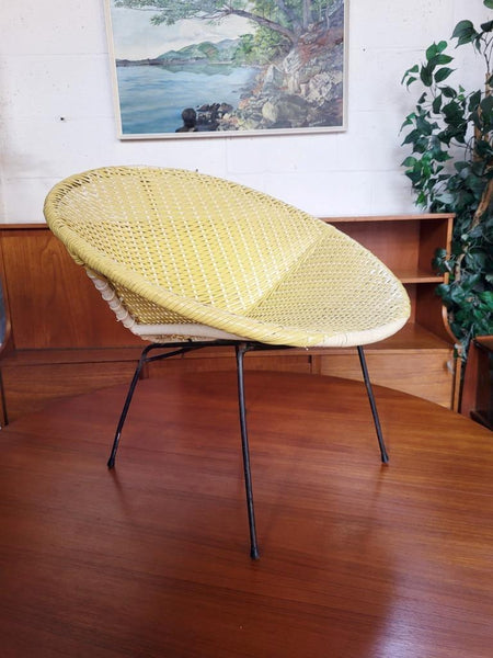 Vintage Mid-Century Small Satellite Basket Chair Yellow/White Atomic Sputnik MCM